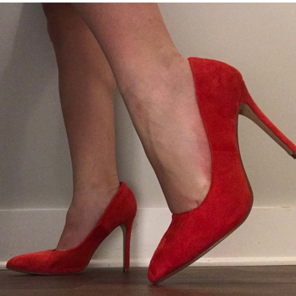 Red fashion heels